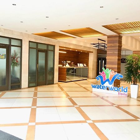 Eon Centennial Resort Hotel & Waterpark Iloilo City Exterior foto