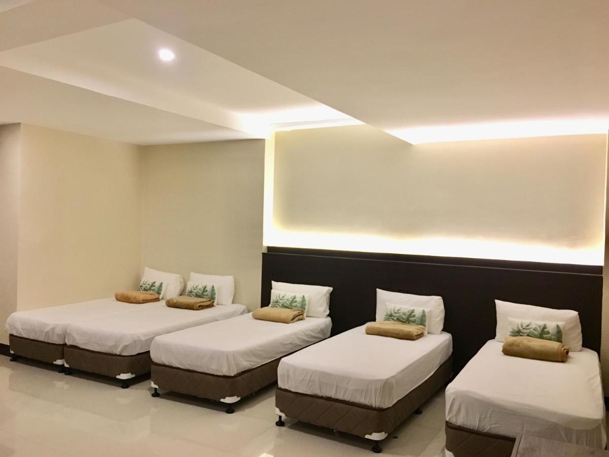 Eon Centennial Resort Hotel & Waterpark Iloilo City Exterior foto