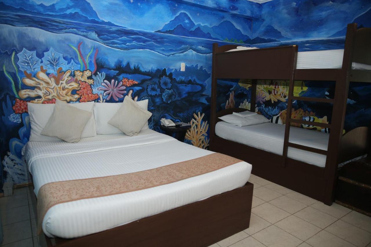 Eon Centennial Resort Hotel & Waterpark Iloilo City Exterior foto